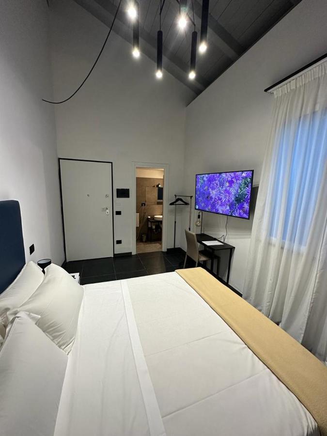 Dazio Exclusive Rooms ローマ エクステリア 写真